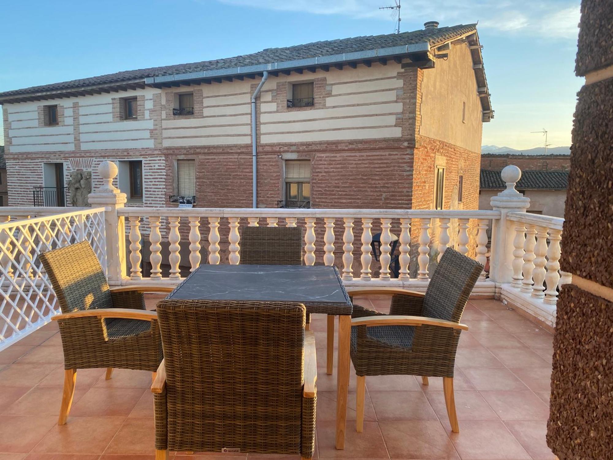 Casa Rural La Plaza Azofra Bagian luar foto