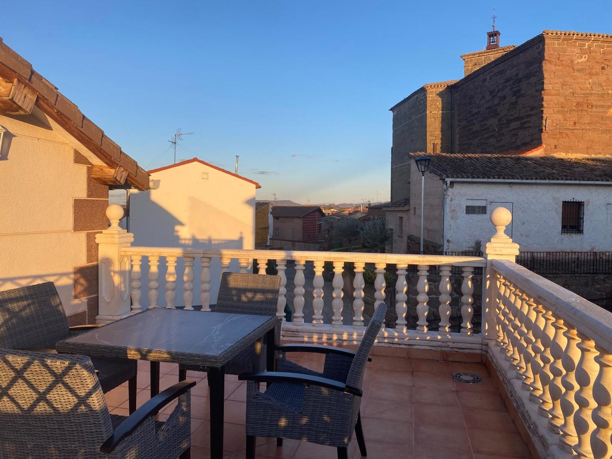 Casa Rural La Plaza Azofra Bagian luar foto
