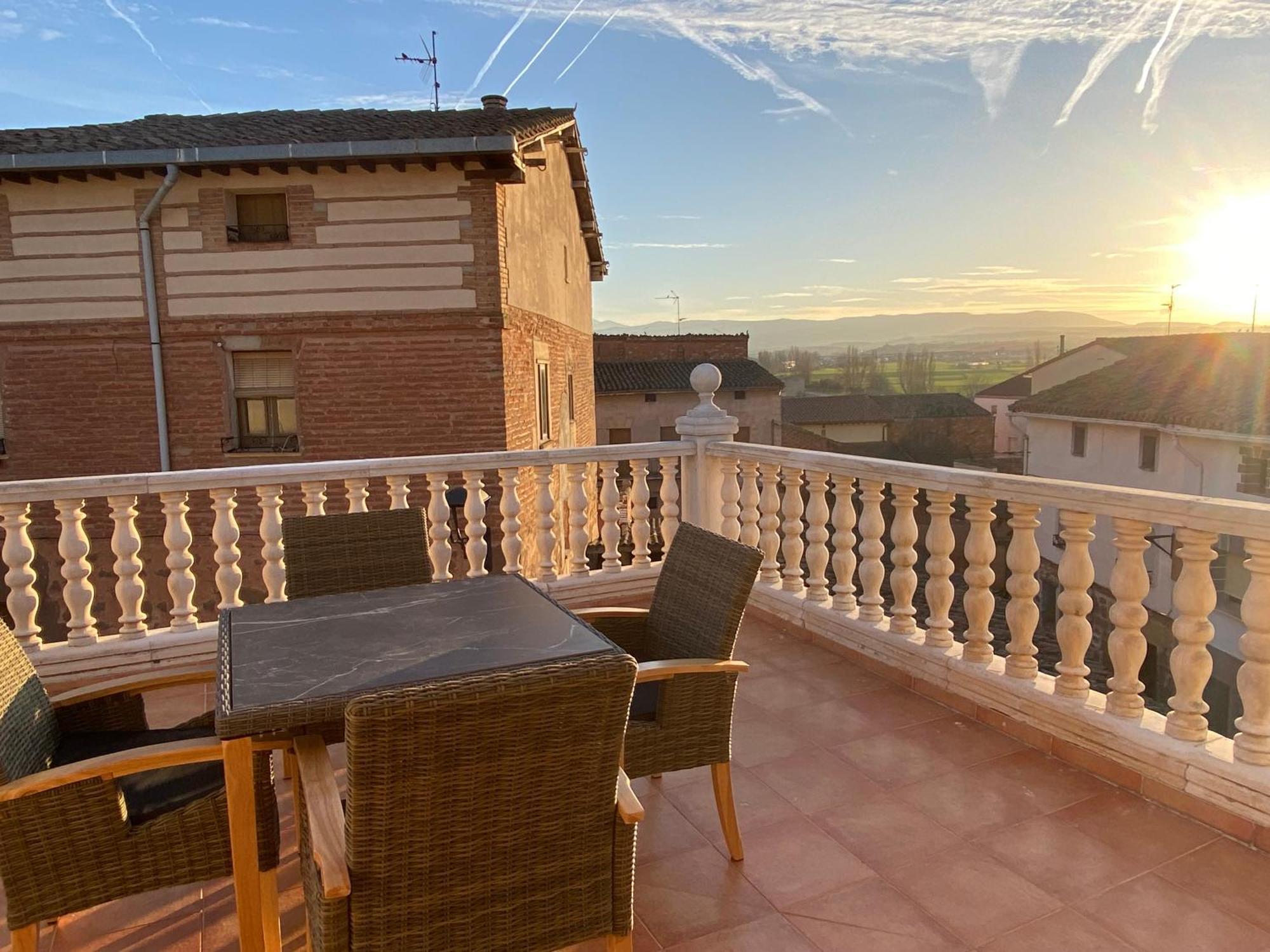 Casa Rural La Plaza Azofra Bagian luar foto